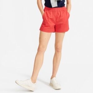 Everlane The Easy Short Size 8 High Rise Pockets Elastic Waistband Pull On Chino
